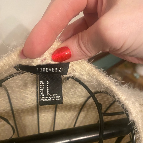 Soft, crème color cardigan. Beautiful and light. Size Large. Never worn. - Picture 2 of 5